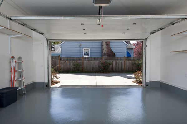 Garage Pad Pouring in Elgin