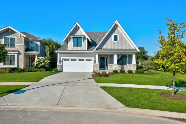 Cost of Driveway Apron Replacement in Elgin