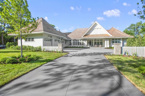 Cost of Driveway Concreting in Elgin