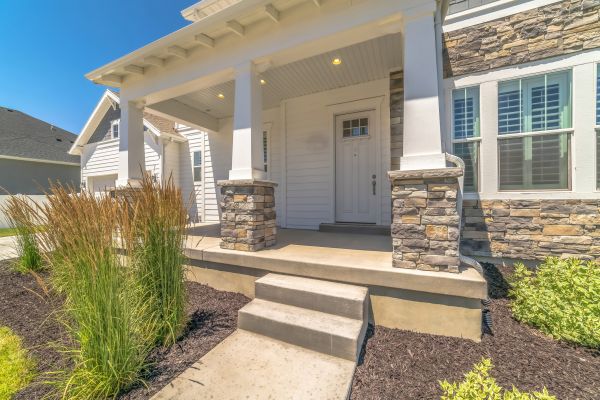 Porch Concrete Replacement in Elgin