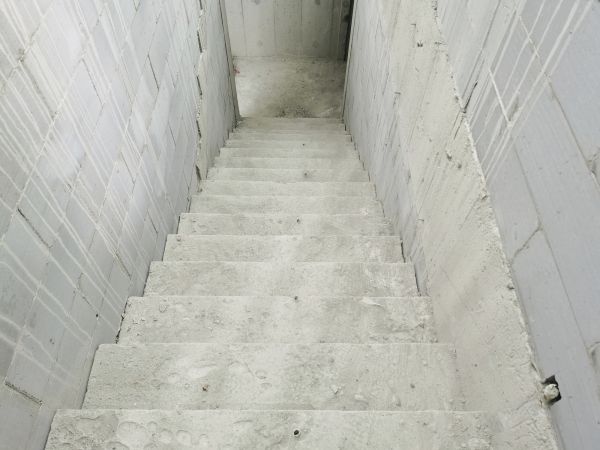 Step Pouring in Elgin