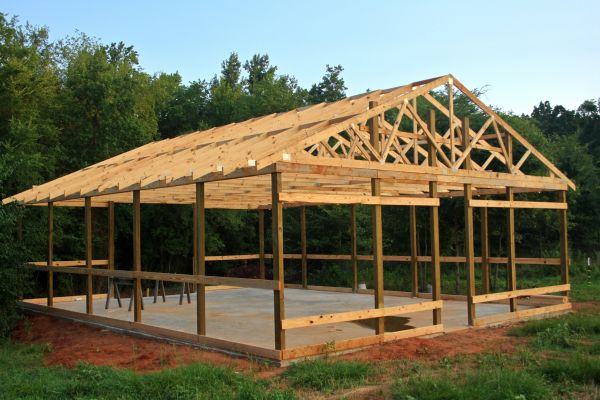 Barn Pad Installation in Elgin
