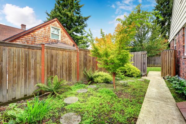 Backyard Walkway Construction in Elgin